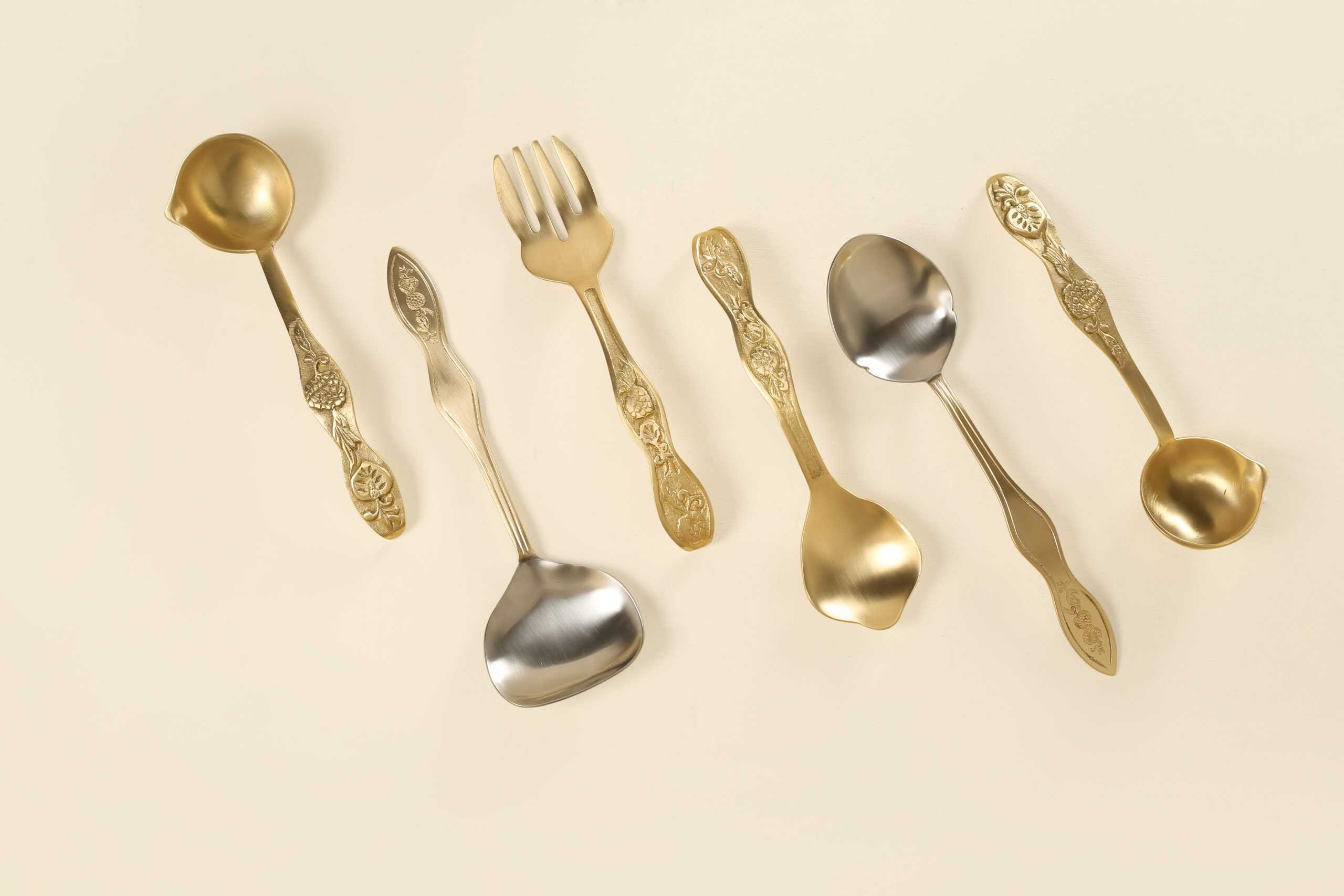 PURI7242 Brass serving spoons set