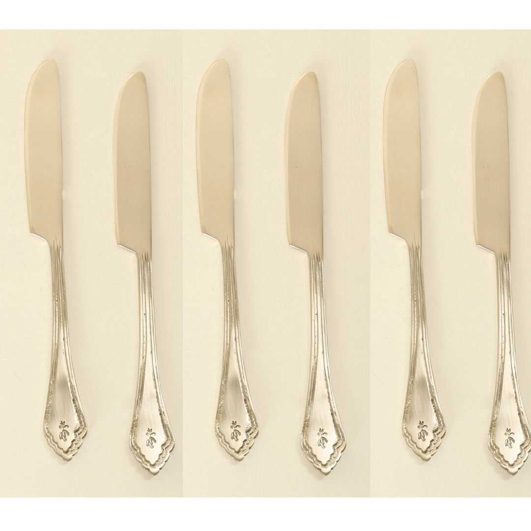 Symbolic dinnerware inspired by the iconic Indian Mirchi (2)